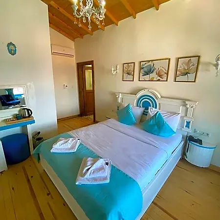 Otel Mavi